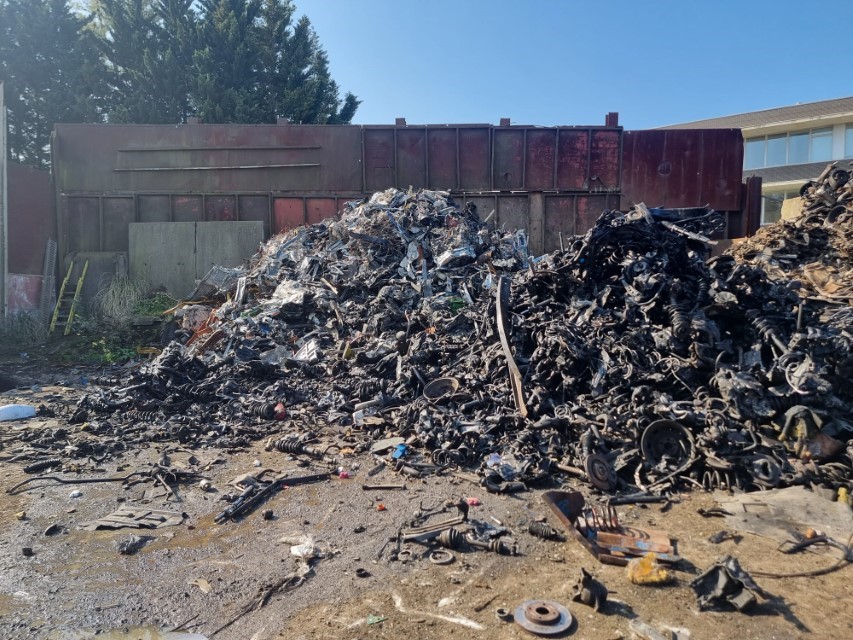 DEMOLICIÓN INDUSTRIAL