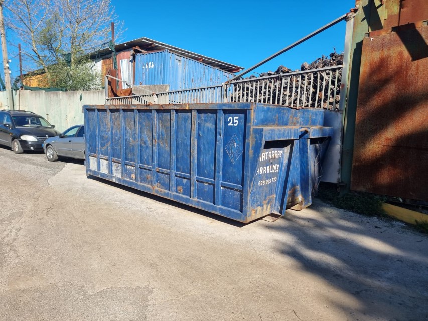 chatarras abralde contenedores (2)
